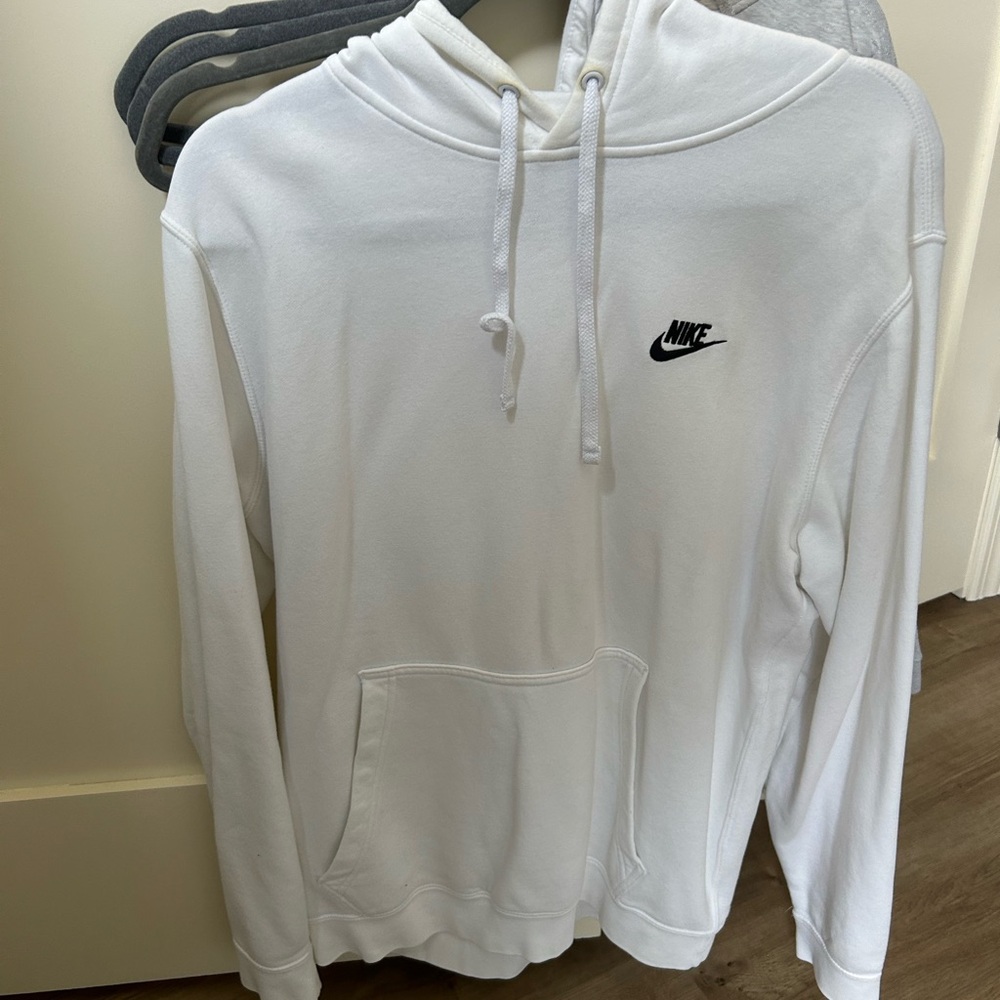 Nike Men's Classic White Hoodie